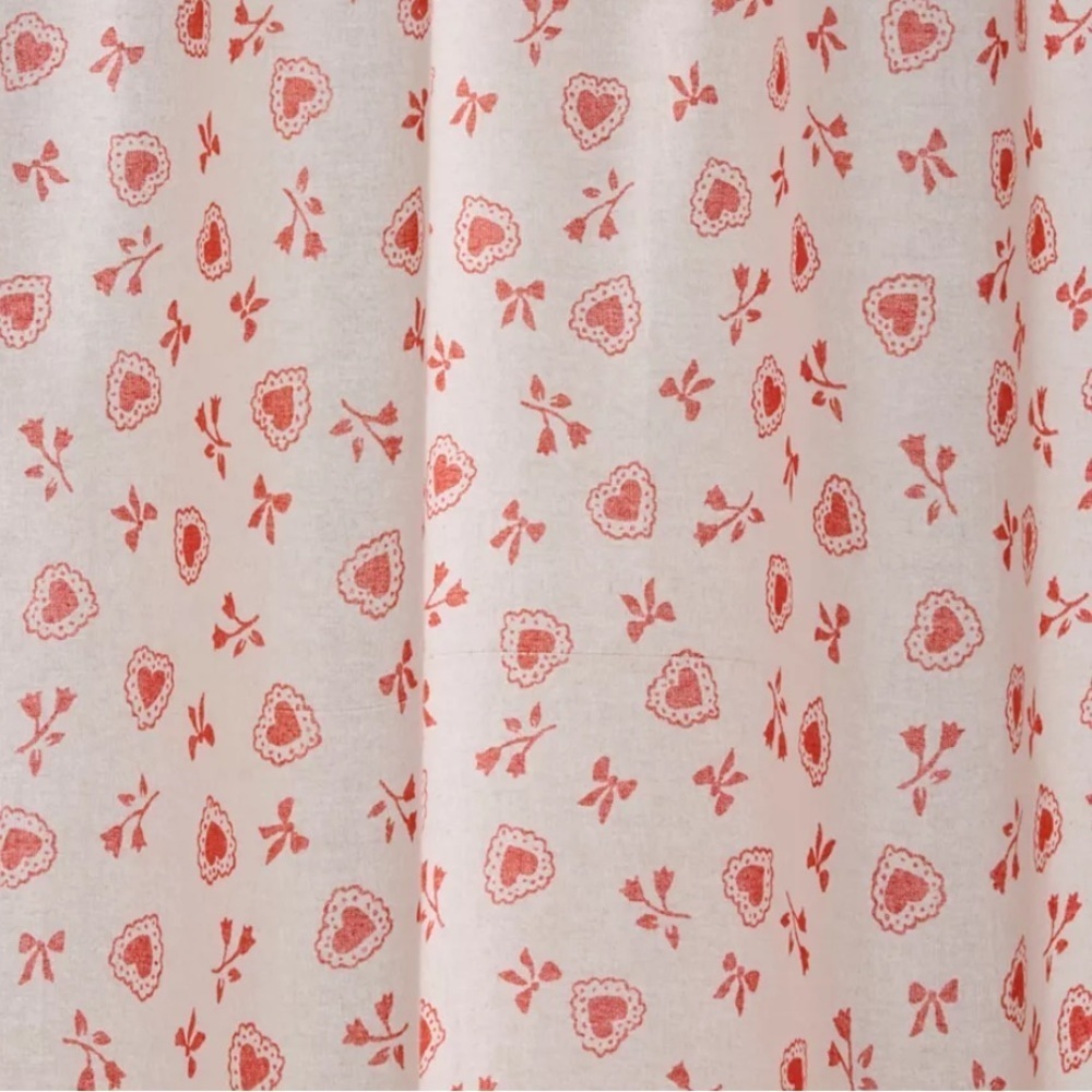NWOT Urban Outfitters Sweetheart Ditsy Patterned Shower Curtain - Picture 2 of 11